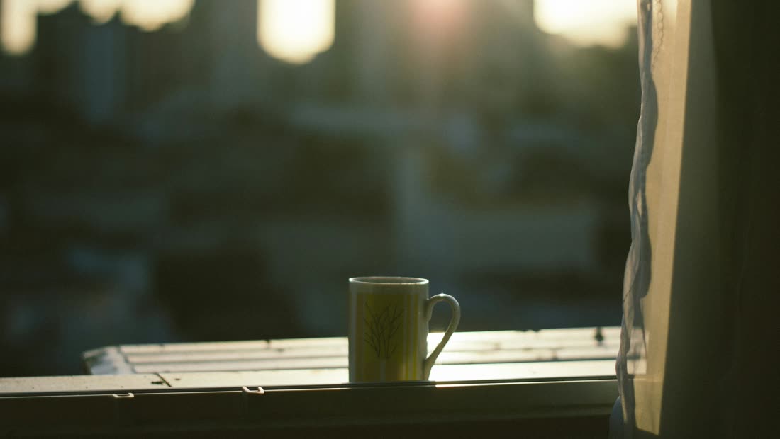 A morning mug by the window for changing the smoking routine