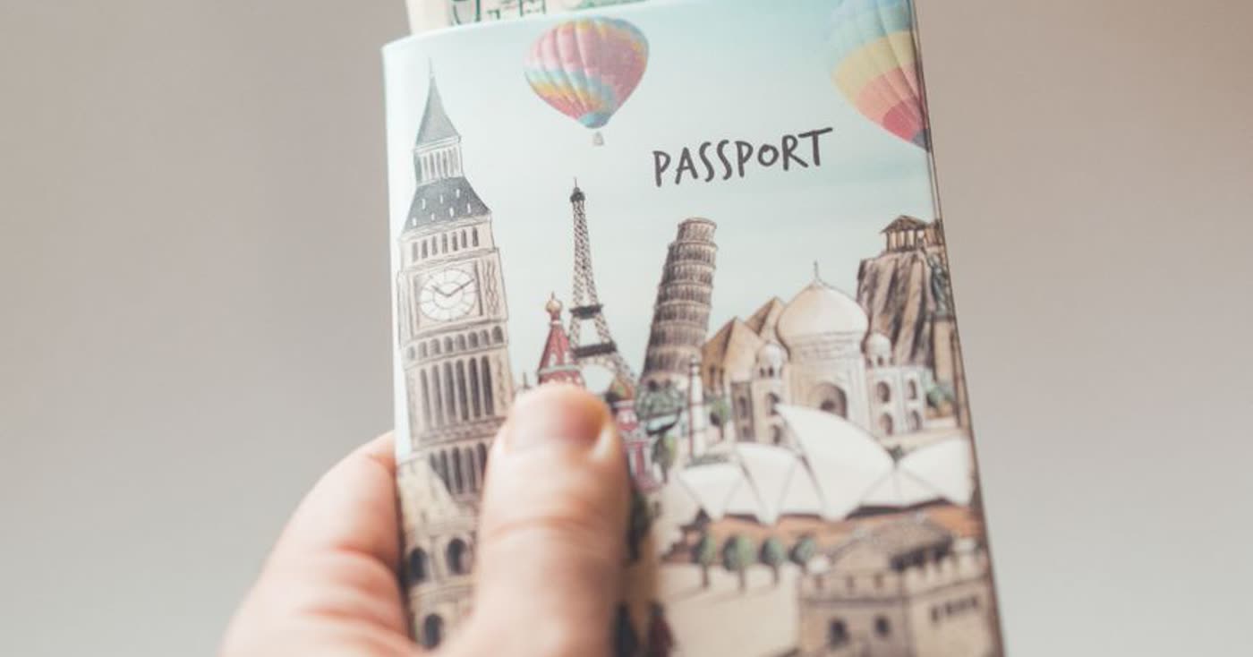 Cash and travel documents as one option for smoke-free savings